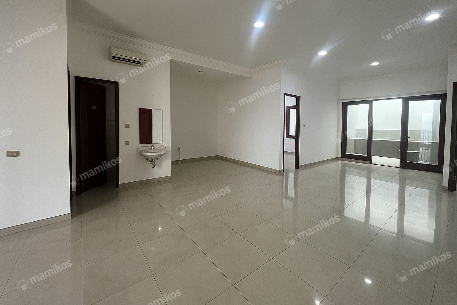 Rumah Sertifikat SHM 3 Kamar Tidur 2 Kamar Mandi Meruya Jakarta Barat