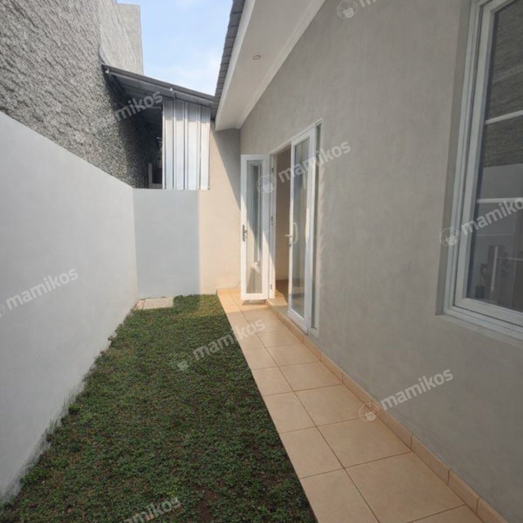Rumah Sertifikat SHM 3 Kamar Tidur 2 Kamar Mandi Cilangkap Jakarta Timur - Photo 5
