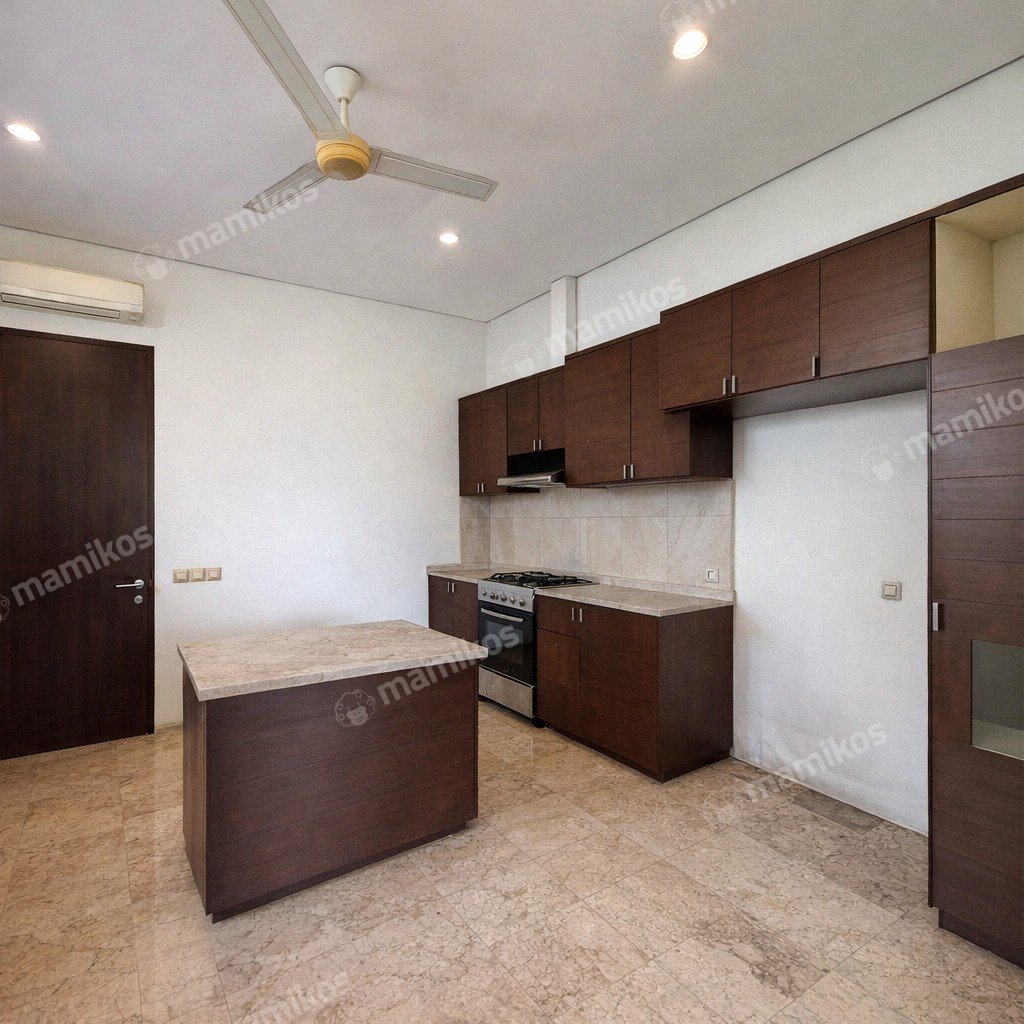Rumah Sertifikat SHM 7 Kamar Tidur 5 Kamar Mandi Kemang Jakarta Selatan - Photo 3