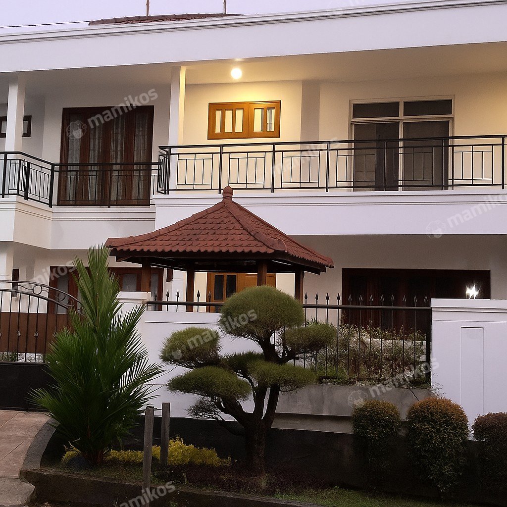 Rumah Sertifikat SHM 4 Kamar Tidur 3 Kamar Mandi Pondok Indah Jakarta Selatan - Photo 2