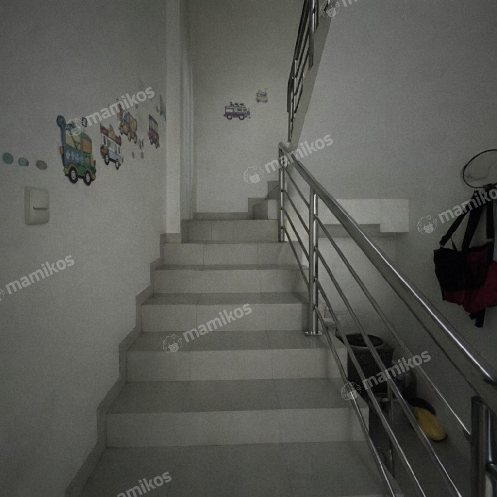 Rumah Sertifikat SHM 4 Kamar Tidur 3 Kamar Mandi Taman Palem Jakarta Barat - Photo 3