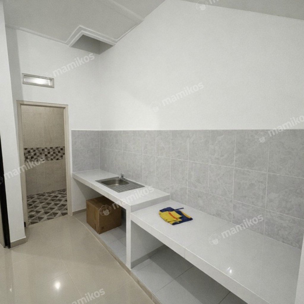 Rumah Sertifikat SHM 4 Kamar Tidur 3 Kamar Mandi Tanjung Duren Jakarta Barat - Photo 4