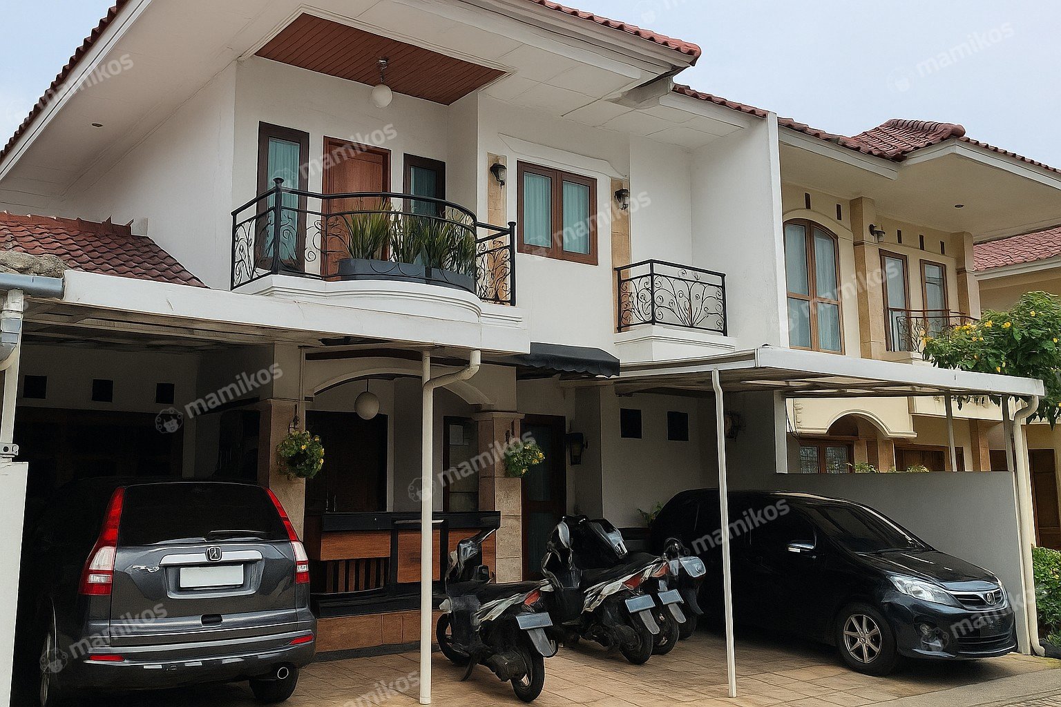 Rumah Sertifikat SHM 5 Kamar Tidur 3 Kamar Mandi Jatiwaringin Jakarta Timur