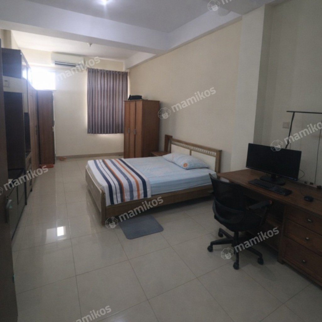 Rumah Sertifikat SHM 4 Kamar Tidur 6 Kamar Mandi Tambora Jakarta Barat - Photo 2
