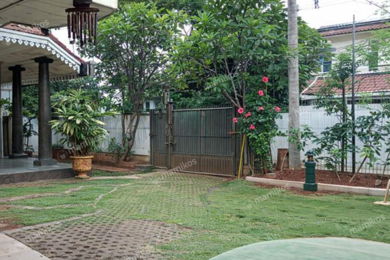 Rumah Sertifikat SHM 4 Kamar Tidur 4 Kamar Mandi Bambu Apus Jakarta Timur