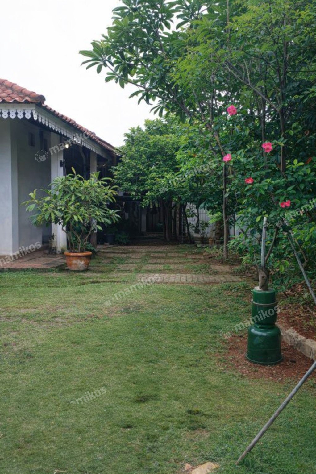 Rumah Sertifikat SHM 4 Kamar Tidur 4 Kamar Mandi Bambu Apus Jakarta Timur - Photo 3