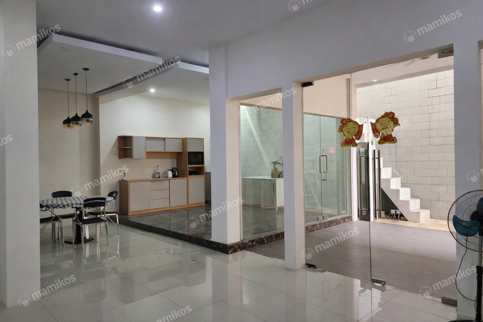 Rumah Sertifikat HGB 4 Kamar Tidur 3 Kamar Mandi Pantai Indah Kapuk Jakarta Utara