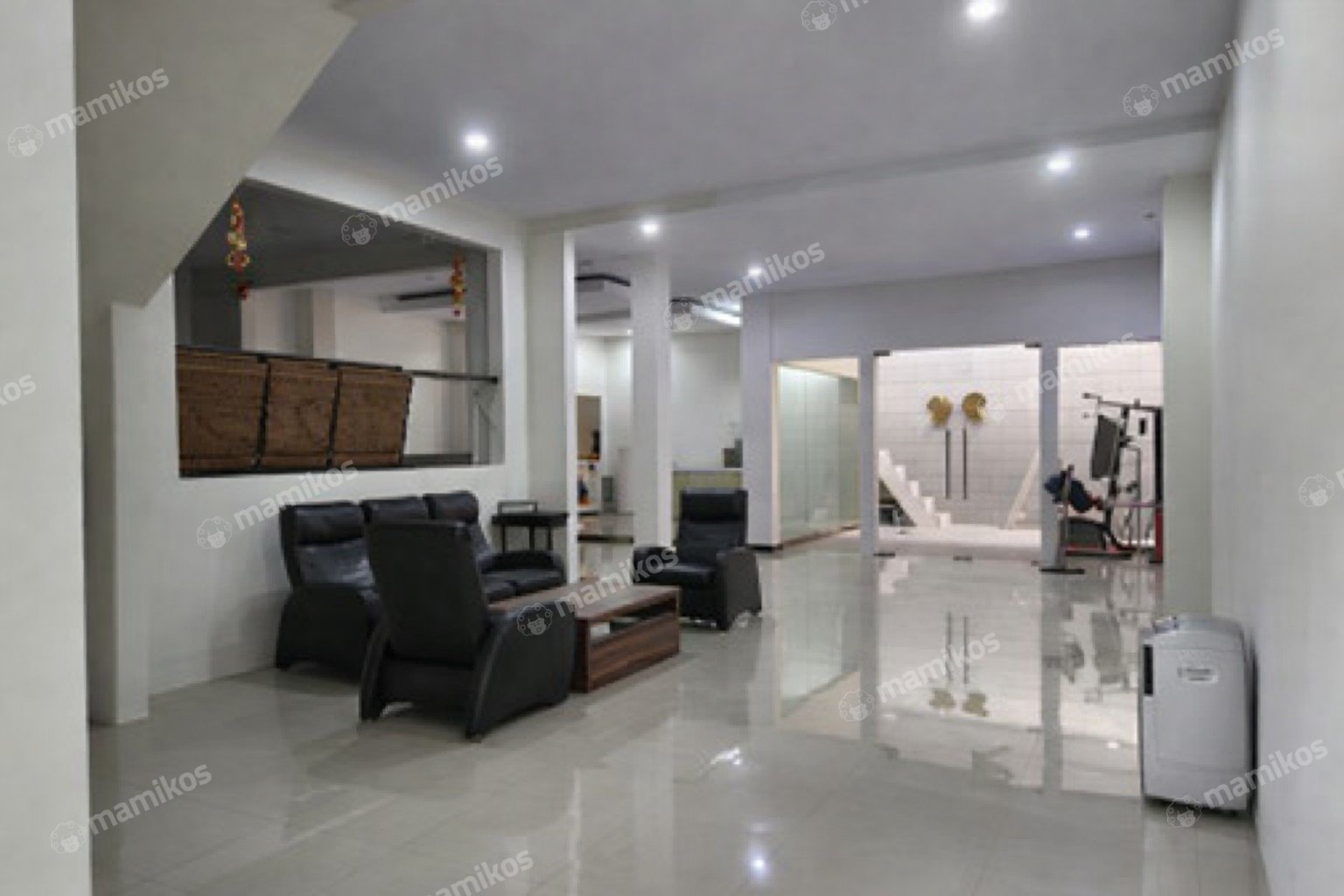 Rumah Sertifikat HGB 4 Kamar Tidur 3 Kamar Mandi Pantai Indah Kapuk Jakarta Utara - Photo 4