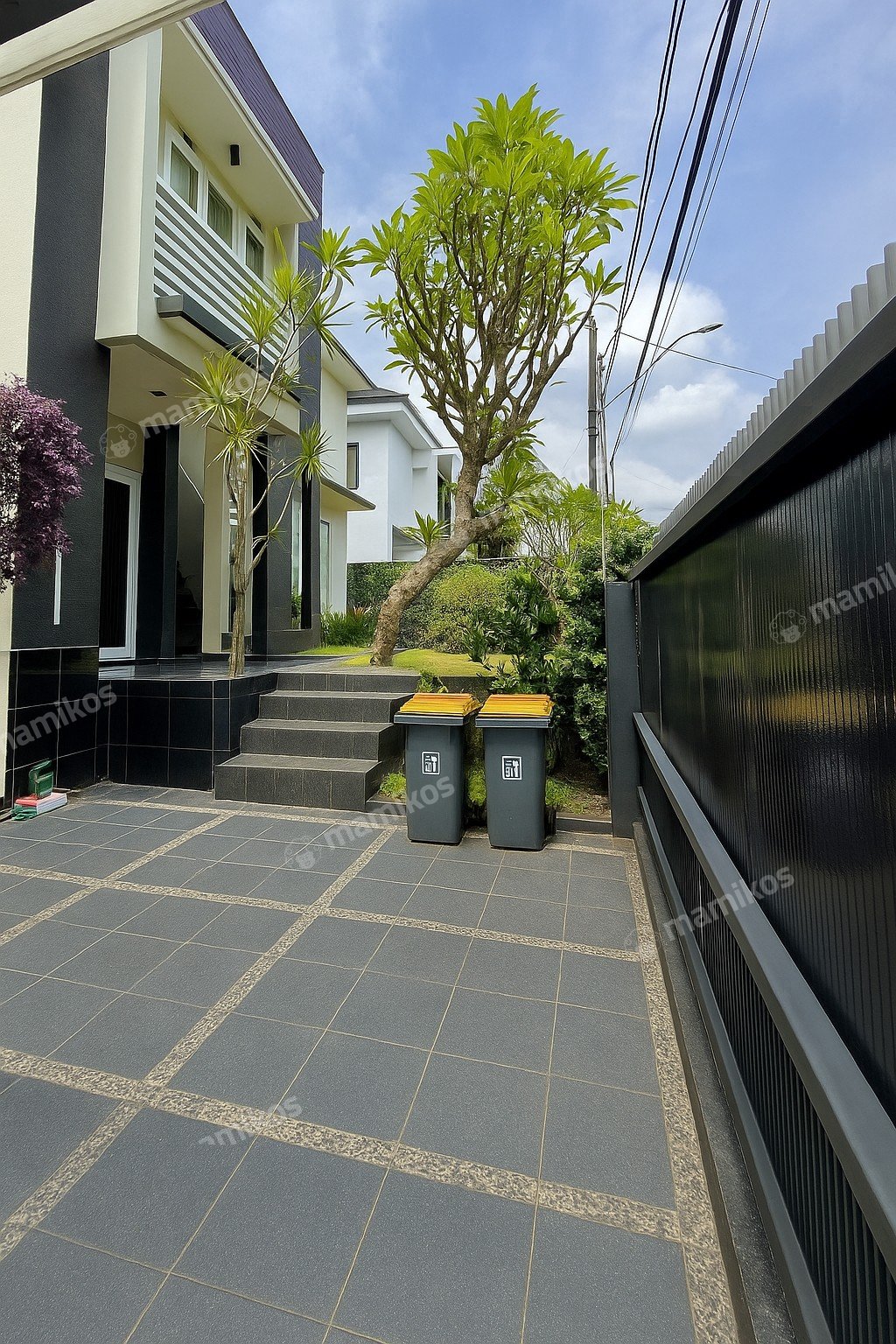 Rumah Sertifikat SHM 4 Kamar Tidur 4 Kamar Mandi Pondok Indah Jakarta Selatan - Photo 2