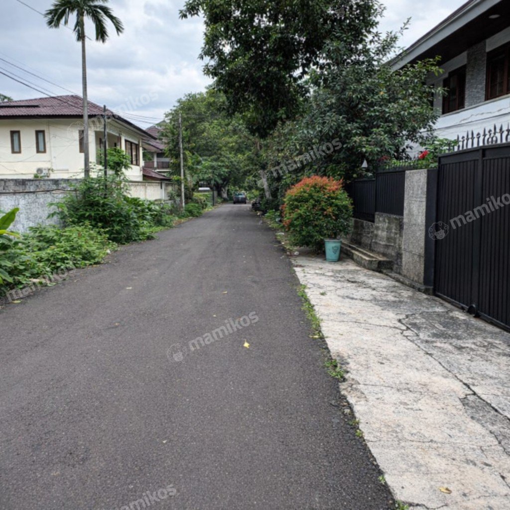 Rumah Sertifikat SHM 4 Kamar Tidur 4 Kamar Mandi Kuningan Jakarta Selatan - Photo 2
