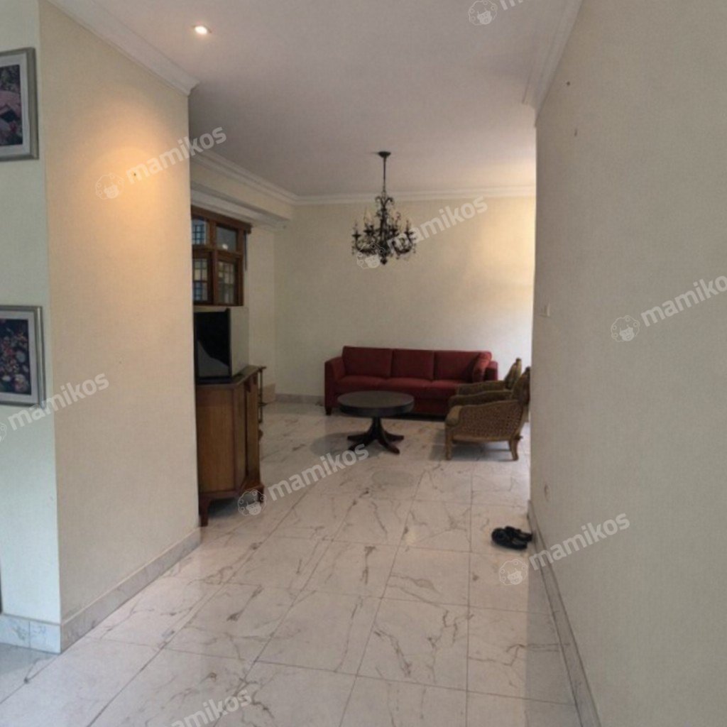 Rumah Sertifikat SHM 4 Kamar Tidur 4 Kamar Mandi Kuningan Jakarta Selatan - Photo 3