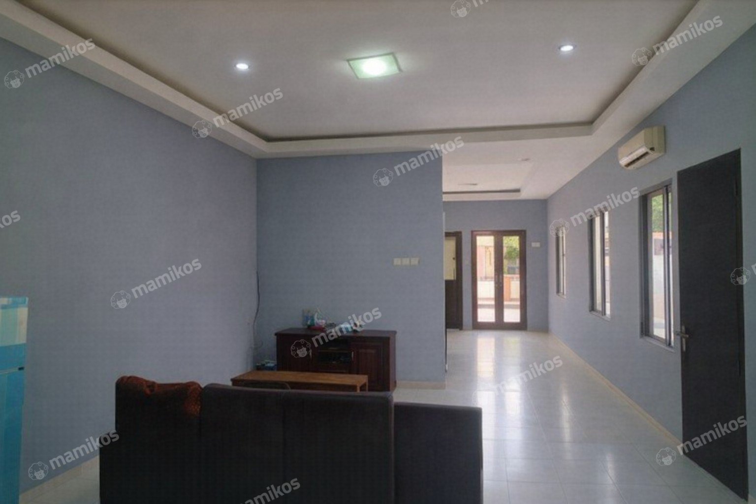 Rumah Sertifikat SHM 5 Kamar Tidur 4 Kamar Mandi Citra Garden Jakarta Barat - Photo 2