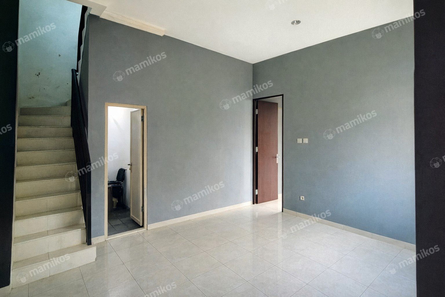 Rumah Sertifikat SHM 5 Kamar Tidur 4 Kamar Mandi Citra Garden Jakarta Barat - Photo 3