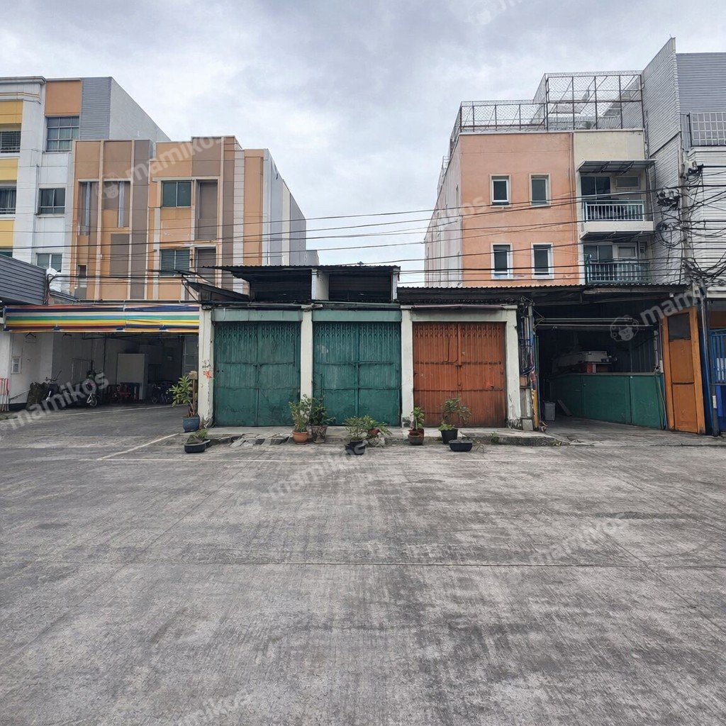 Rumah Sertifikat SHM 4 Kamar Tidur 4 Kamar Mandi Jelambar Jakarta Barat - Photo 2