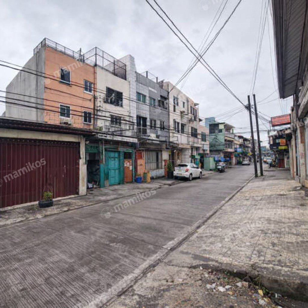 Rumah Sertifikat SHM 4 Kamar Tidur 4 Kamar Mandi Jelambar Jakarta Barat - Photo 4