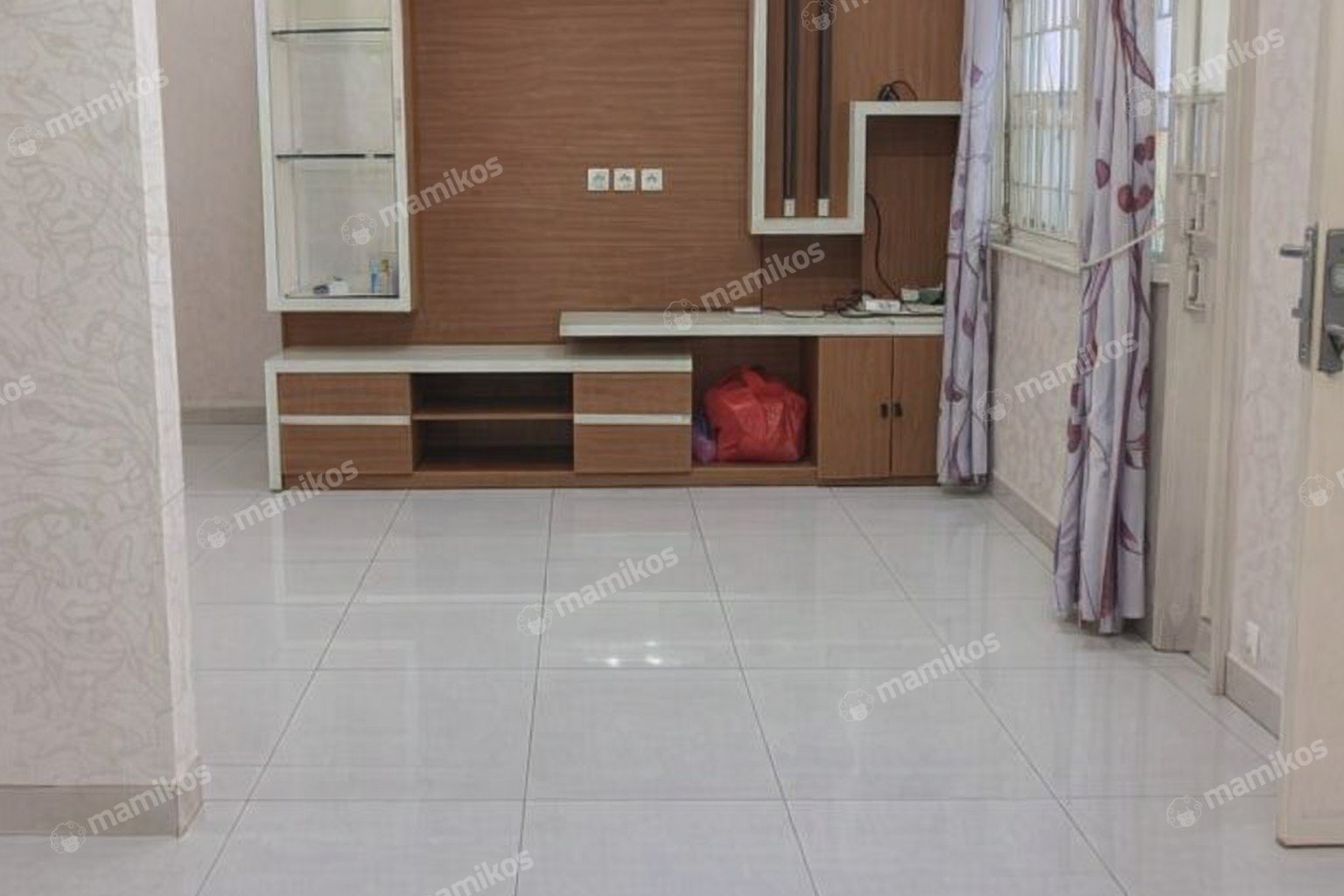 Rumah Sertifikat SHM 4 Kamar Tidur 3 Kamar Mandi Duri Kosambi Jakarta Barat