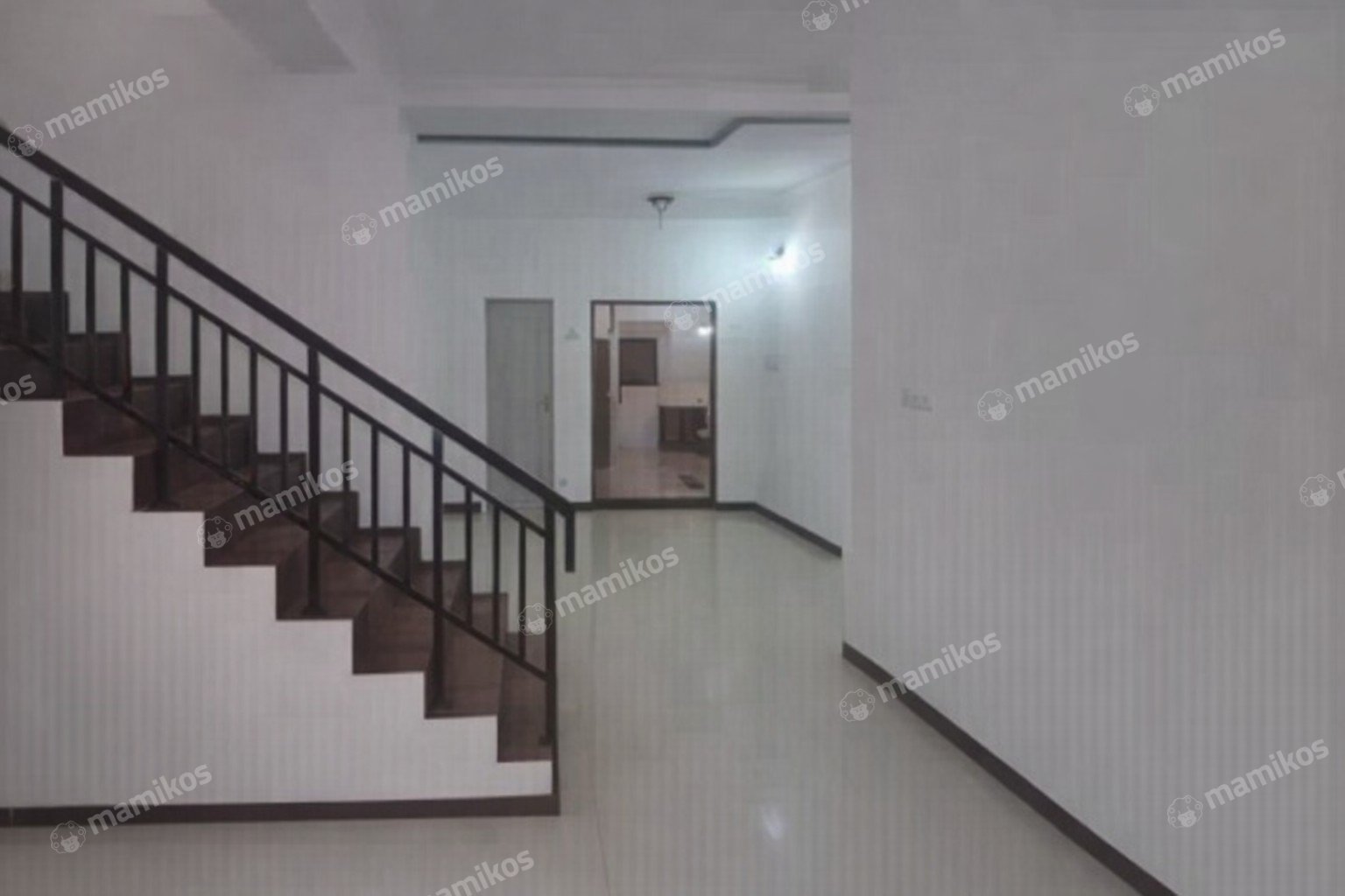 Rumah Sertifikat SHM 4 Kamar Tidur 4 Kamar Mandi Condet Jakarta Timur - Photo 4