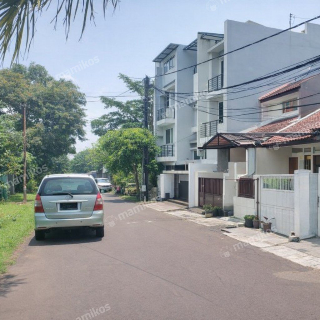 Rumah Sertifikat SHM 3 Kamar Tidur 1 Kamar Mandi Puri Indah Jakarta Barat - Photo 5