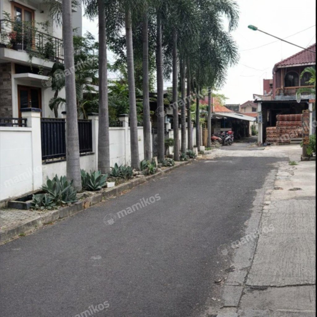 Rumah Baru Sertifikat SHM 5 Kamar Tidur Duren Sawit Jakarta Timur - Photo 3