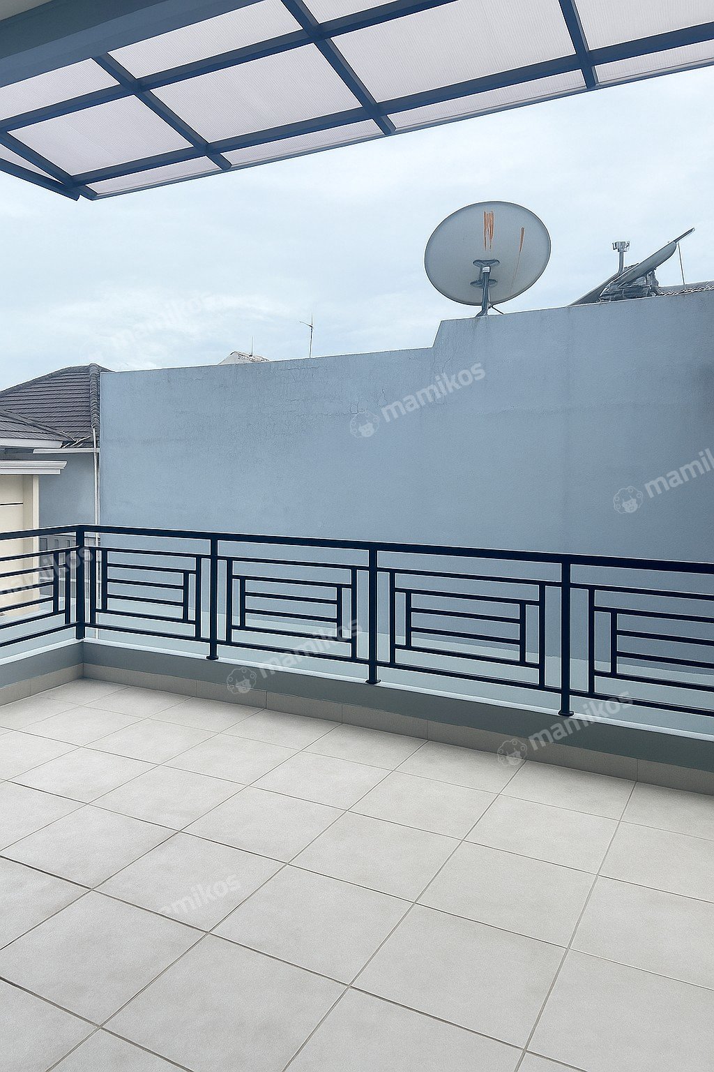 Rumah Sertifikat SHM 6 Kamar Tidur 5 Kamar Mandi Kota Wisata Jakarta Timur - Photo 3