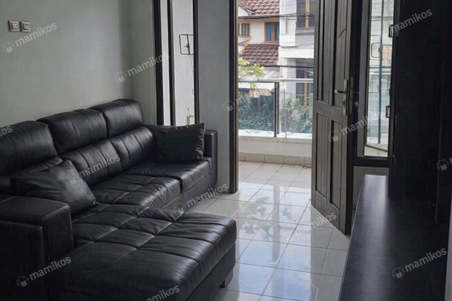 Rumah 4KT 2KM Semanan Jakarta Barat