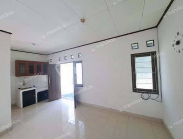 Rumah Sertifikat SHM 2 Kamar Tidur 1 Kamar Mandi Sawangan Depok - Photo 3