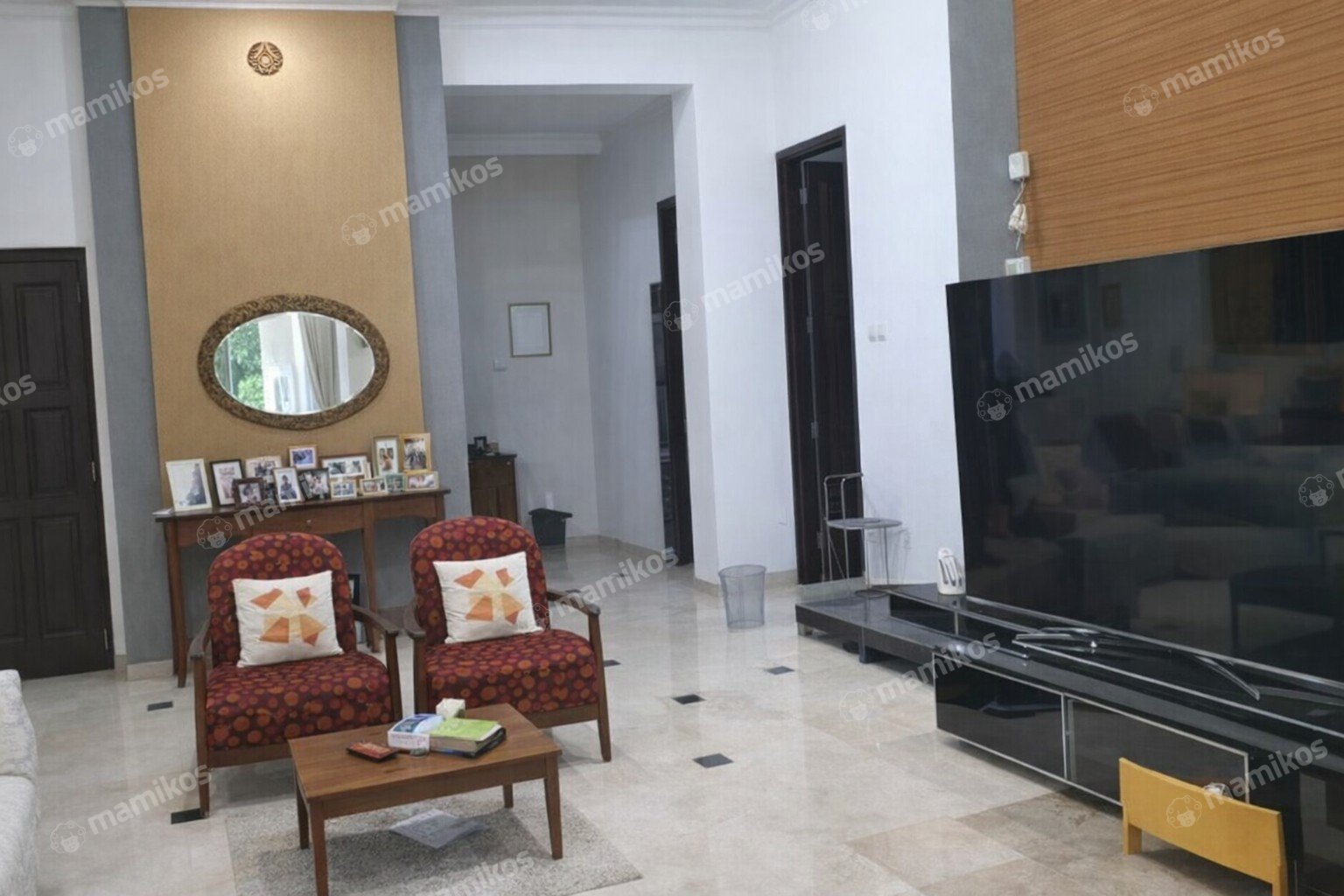 Rumah Sertifikat HGB 5 Kamar Tidur 4 Kamar Mandi Kelapa Gading Jakarta Utara - Photo 3