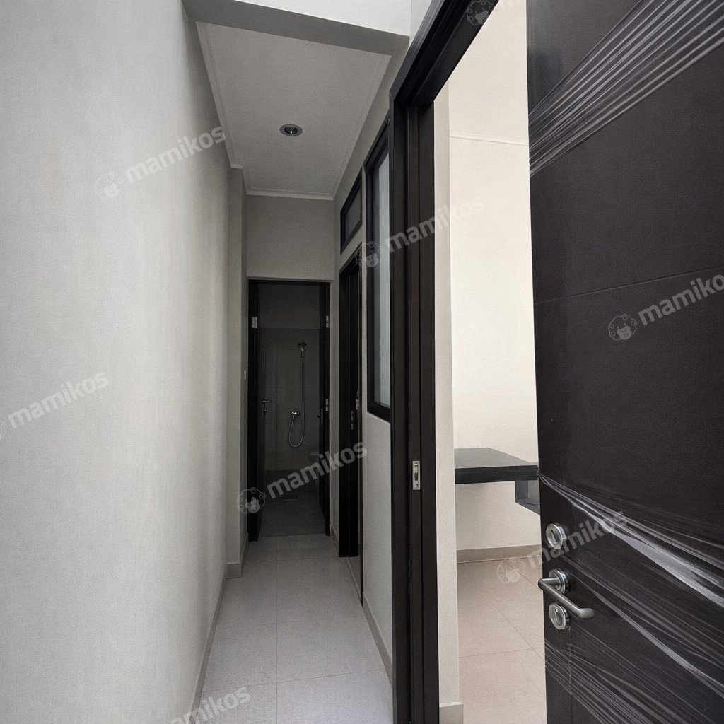 Rumah 2 Kamar Tidur 1 Kamar Mandi 2 Lantai Pantai Indah Kapuk 2 Jakarta Utara - Photo 4