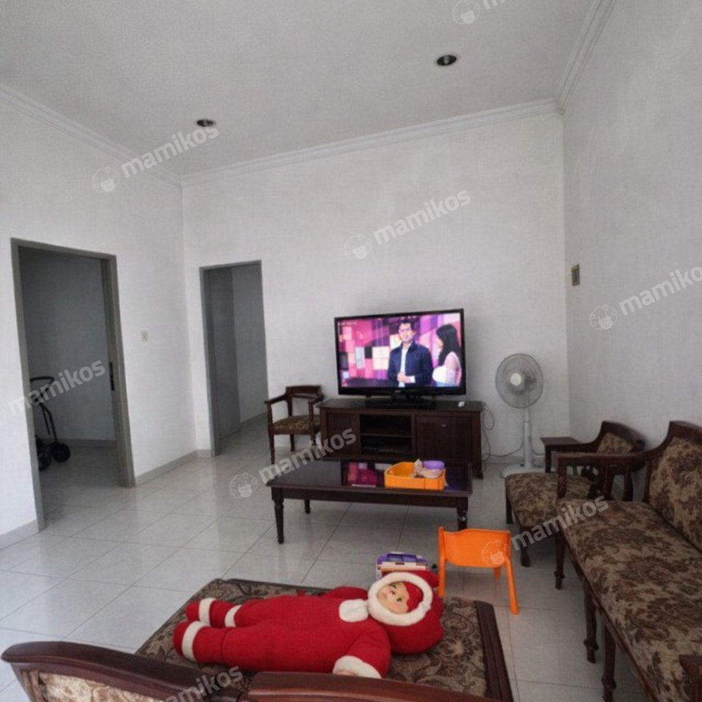 Rumah Sertifikat SHM 4 Kamar Tidur 2 Kamar Mandi Rawamangun Jakarta Timur - Photo 3