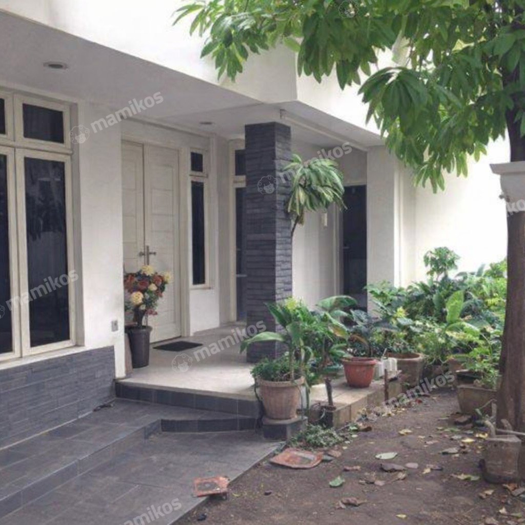 Rumah Sertifikat SHM 4 Kamar Tidur 2 Kamar Mandi Duren Sawit Jakarta Timur - Photo 2