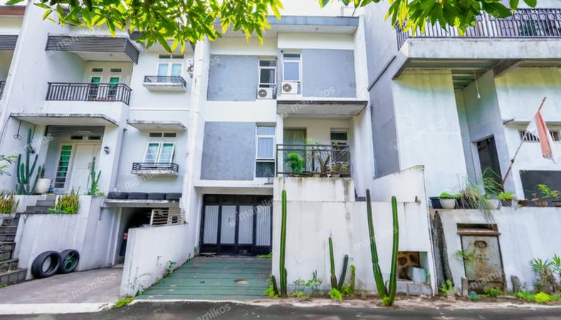 Rumah 2KT 3KM Cinere Depok