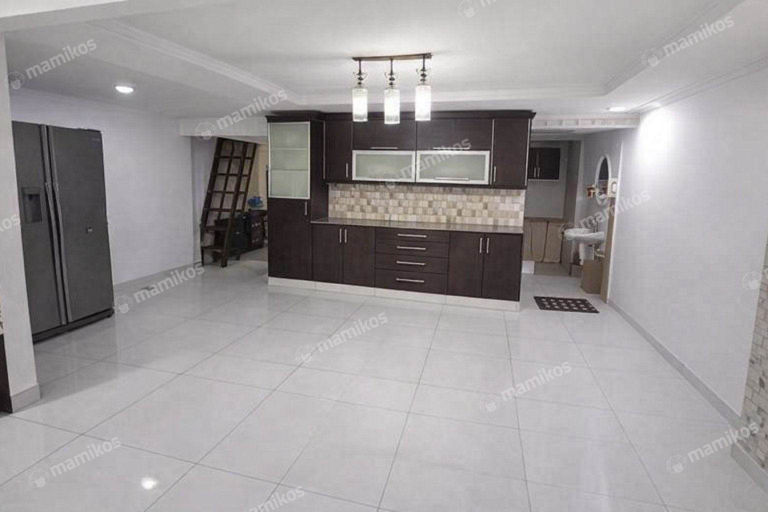 Rumah Sertifikat SHM 5 Kamar Tidur 5 Kamar Mandi Kelapa Gading Jakarta Utara