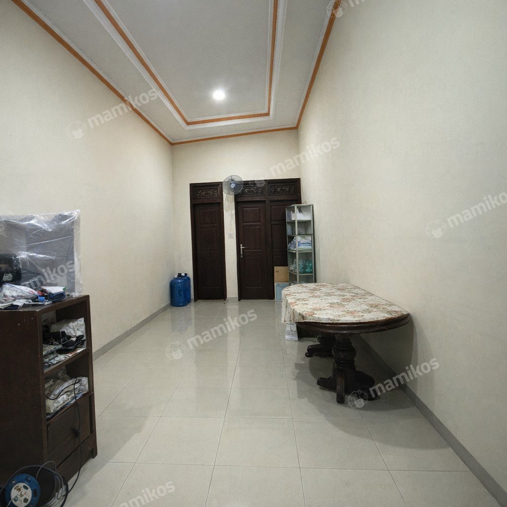 Rumah Sertifikat SHM 3 Kamar Tidur 3 Kamar Mandi Utan Kayu Jakarta Timur - Photo 4