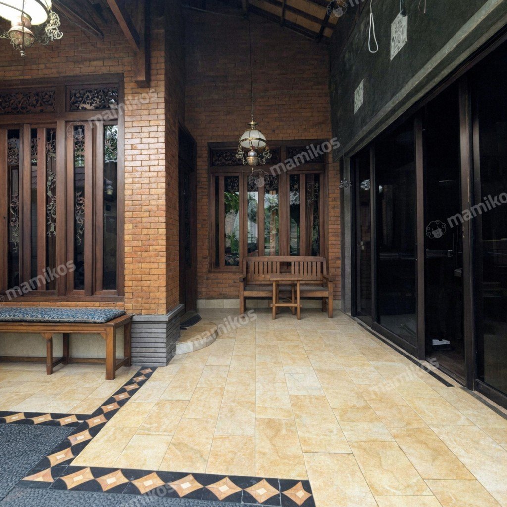 Rumah Sertifikat SHM 3 Kamar Tidur 3 Kamar Mandi Utan Kayu Jakarta Timur - Photo 5