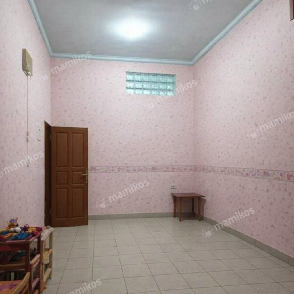 Rumah Sertifikat SHM 4 Kamar Tidur 2 Kamar Mandi Sunter Jakarta Utara - Photo 2