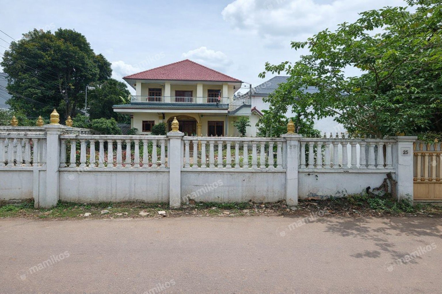 Rumah Sertifikat SHM 4 Kamar Tidur 4 Kamar Mandi Cibubur Jakarta Timur