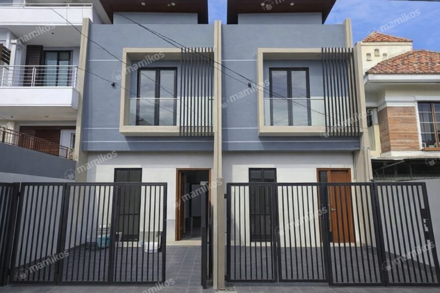 Rumah Sertifikat SHM 3 Kamar Tidur 3 Kamar Mandi Kav DKI Jakarta Barat