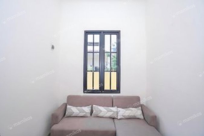 Rumah Sertifikat SHM 2 Kamar Tidur 1 Kamar Mandi Summarecon Bekasi Bekasi - Photo 3