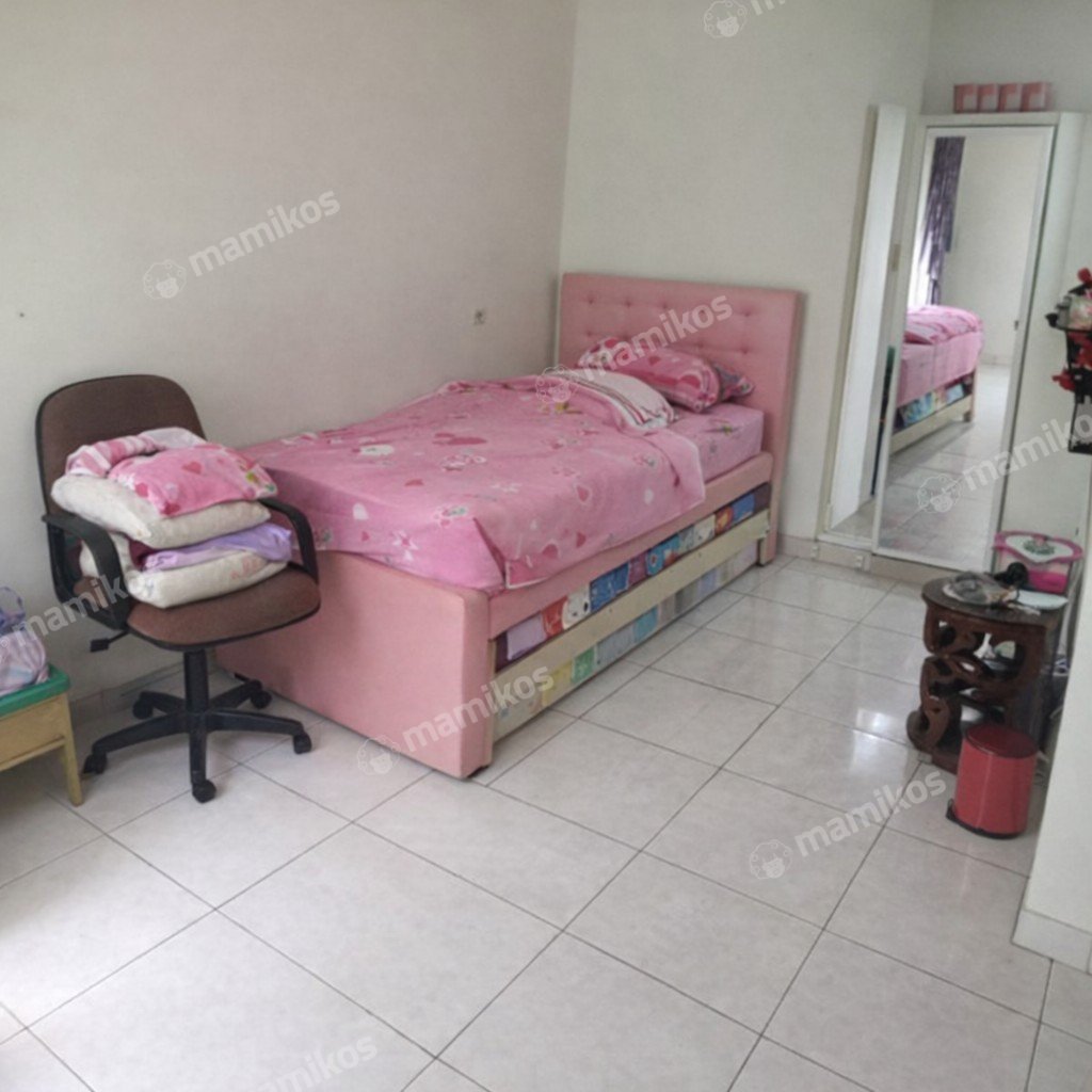 Rumah Sertifikat SHM 3 Kamar Tidur 4 Kamar Mandi Citra Grand Jakarta Timur - Photo 5