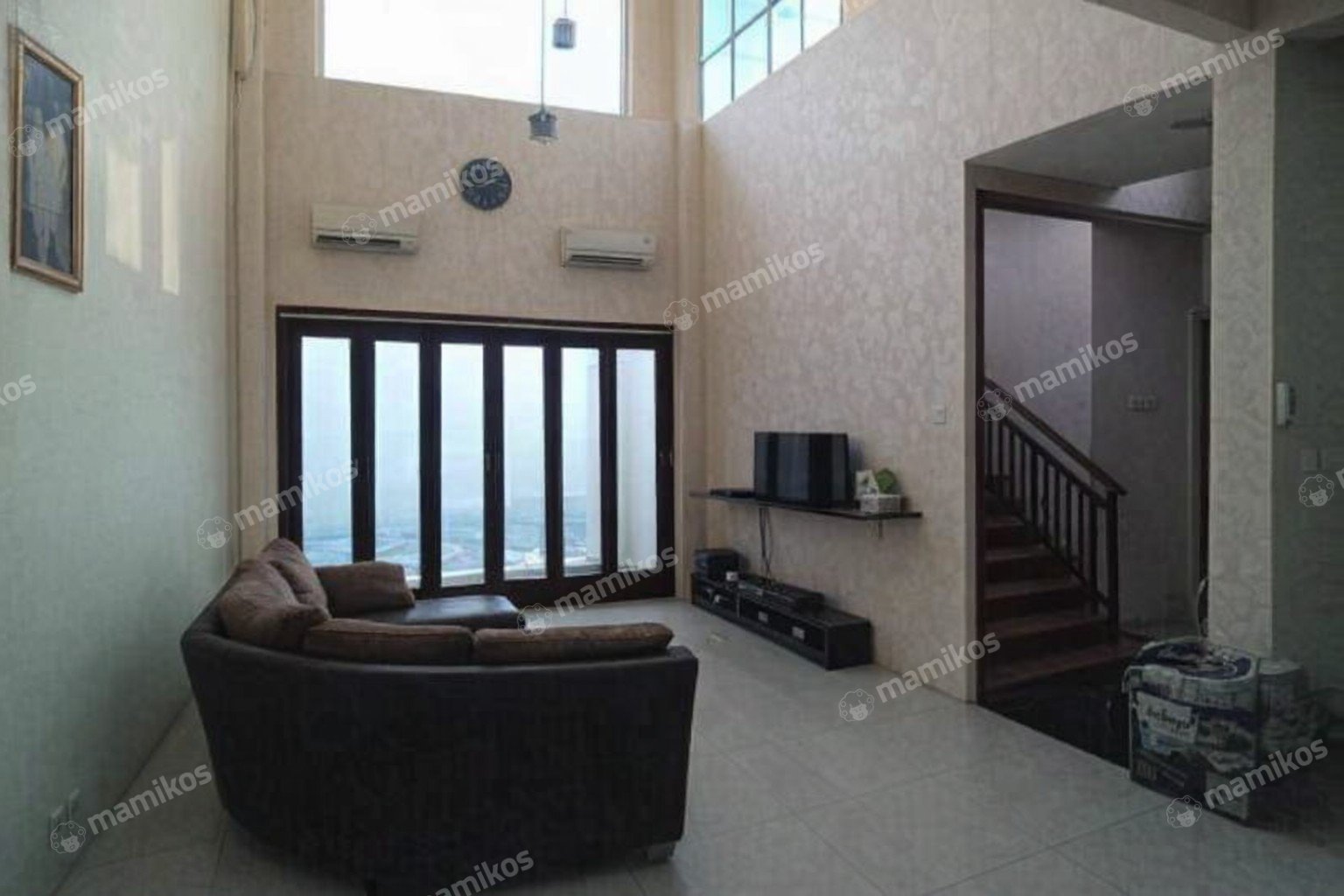 Rumah 4 Kamar Tidur 5 Kamar Mandi 2 Lantai Cibubur Jakarta Timur - Photo 3