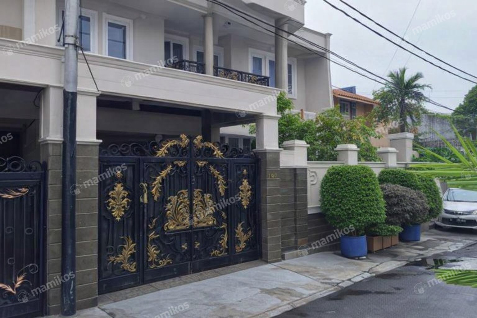 Rumah Sertifikat SHM 5 Kamar Tidur 4 Kamar Mandi Tebet Jakarta Selatan