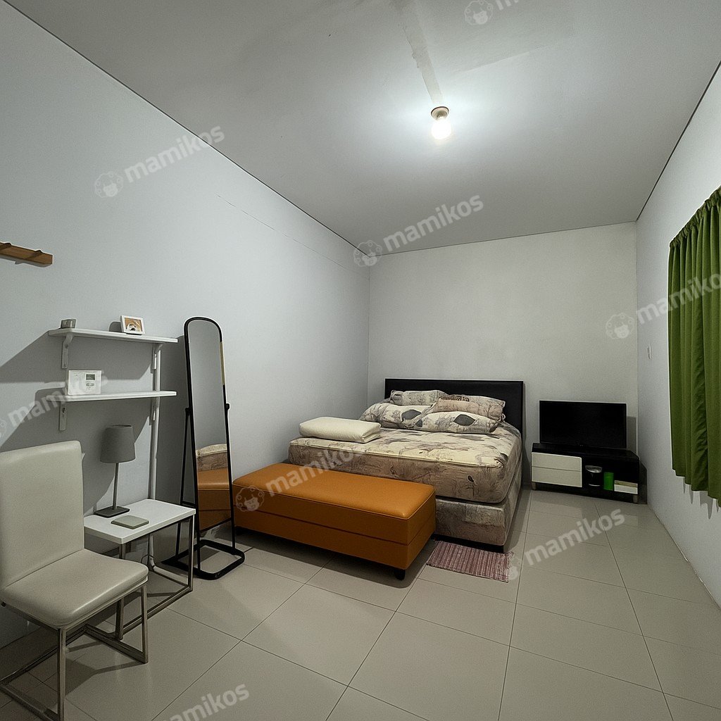 Rumah Sertifikat SHM 8 Kamar Tidur 5 Kamar Mandi Tomang Jakarta Barat - Photo 3