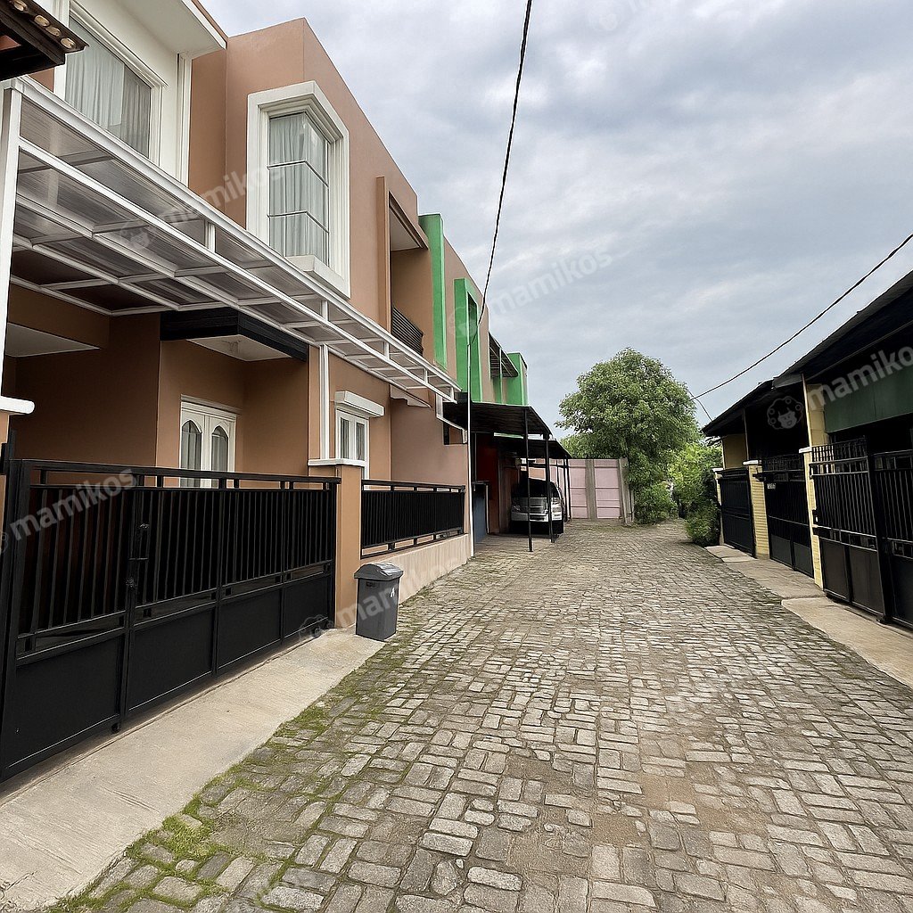 Rumah Sertifikat SHM 3 Kamar Tidur 2 Kamar Mandi Joglo Jakarta Barat - Photo 3