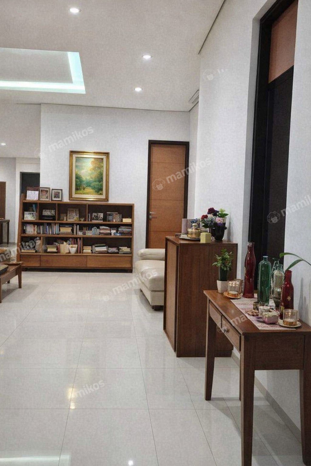 Rumah Sertifikat SHM 4 Kamar Tidur 4 Kamar Mandi Sunter Jakarta Utara - Photo 3