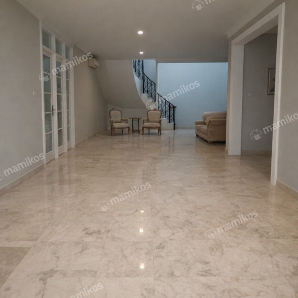 Rumah Sertifikat SHM 2 Kamar Tidur 3 Kamar Mandi Kebon Jeruk Jakarta Barat - Photo 4