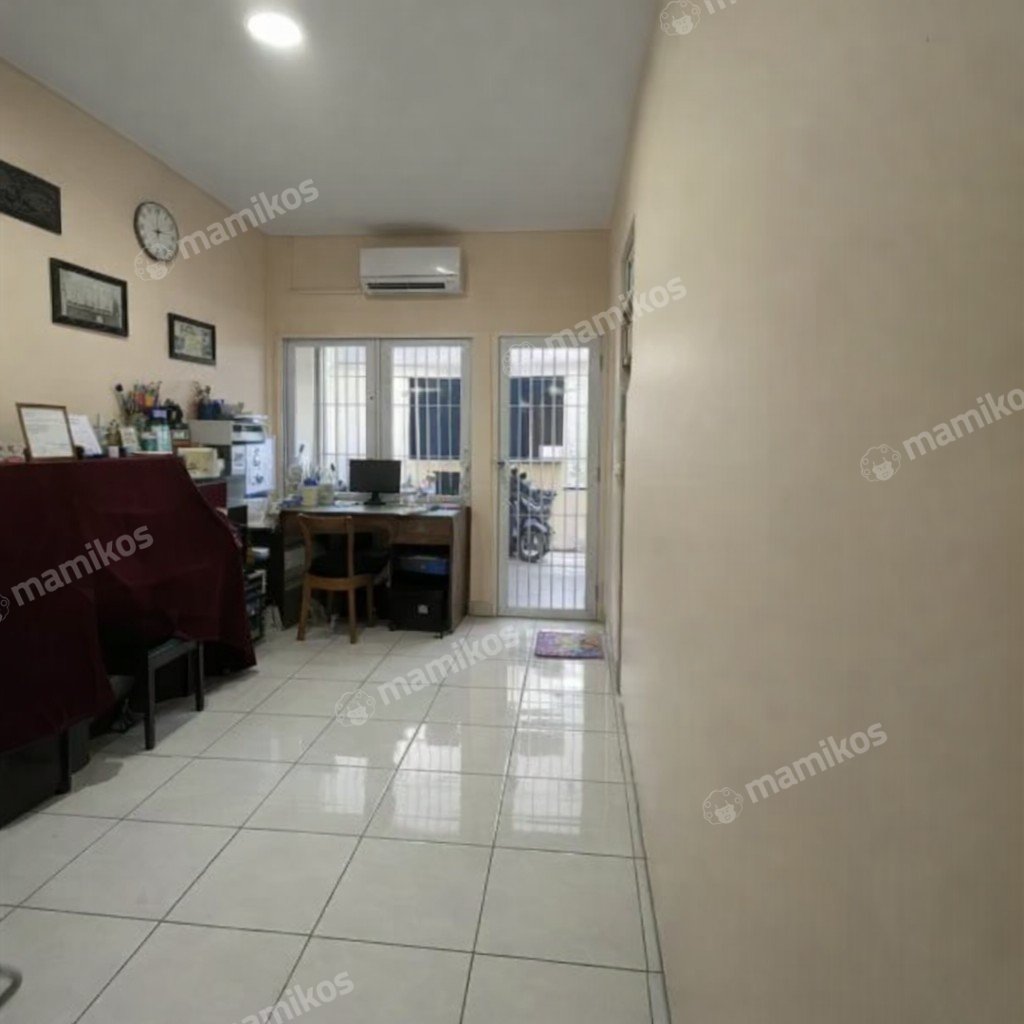 Rumah Sertifikat SHM 4 Kamar Tidur 2 Kamar Mandi Duri Kosambi Jakarta Barat - Photo 4