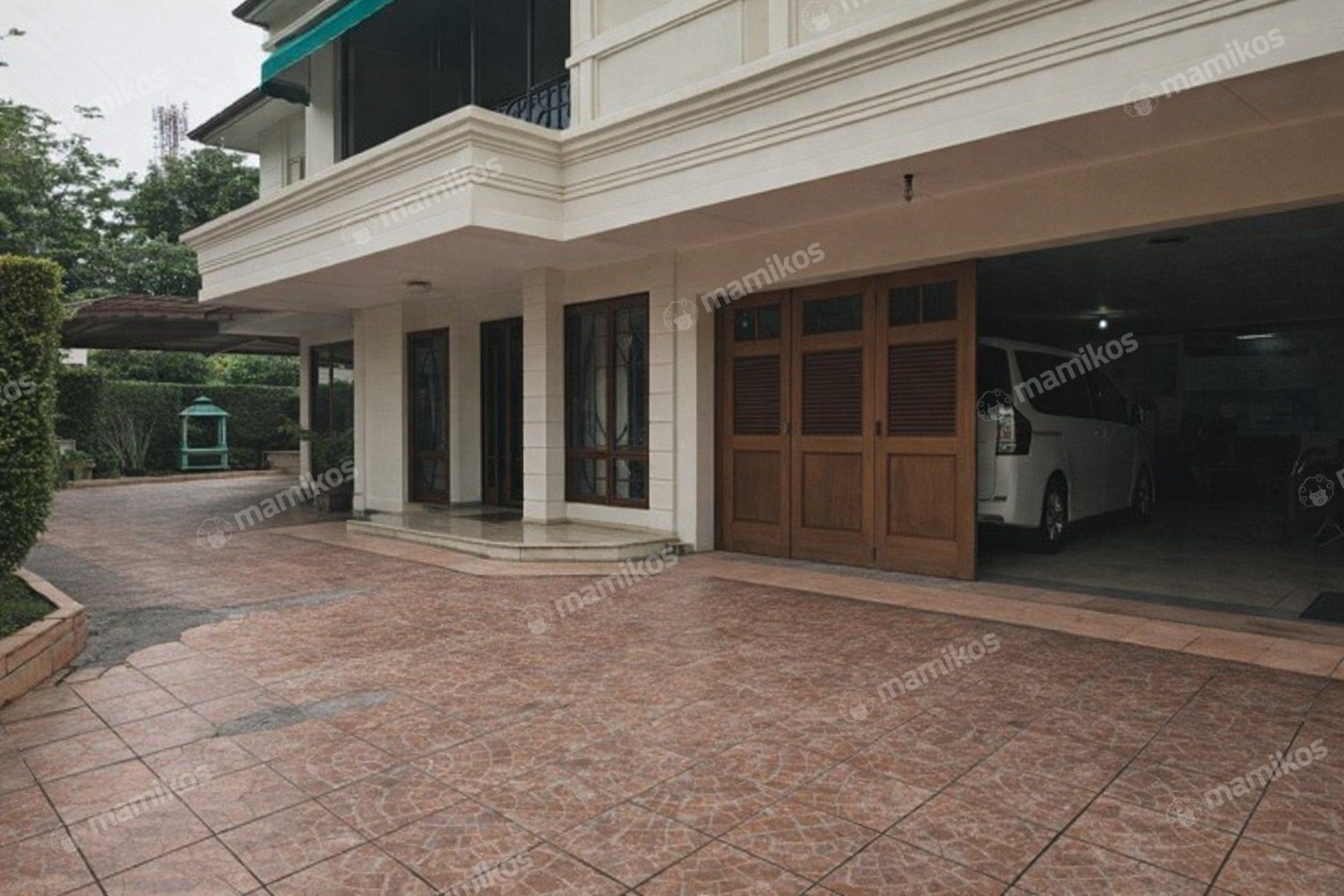 Rumah Sertifikat SHM 5 Kamar Tidur 4 Kamar Mandi Pondok Indah Jakarta Selatan