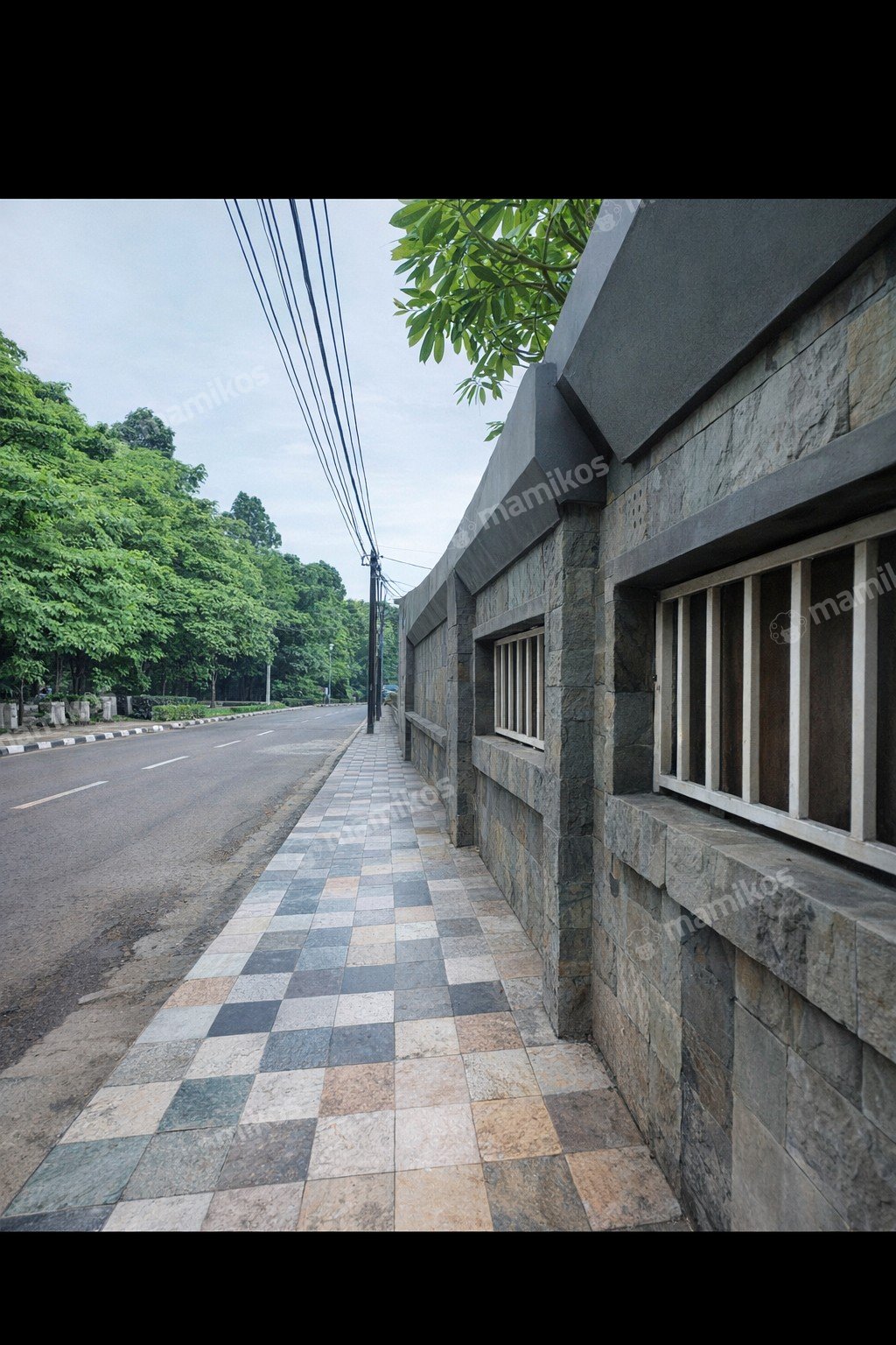 Rumah Sertifikat SHM 3 Kamar Tidur 6 Kamar Mandi Pondok Kopi Jakarta Timur - Photo 2