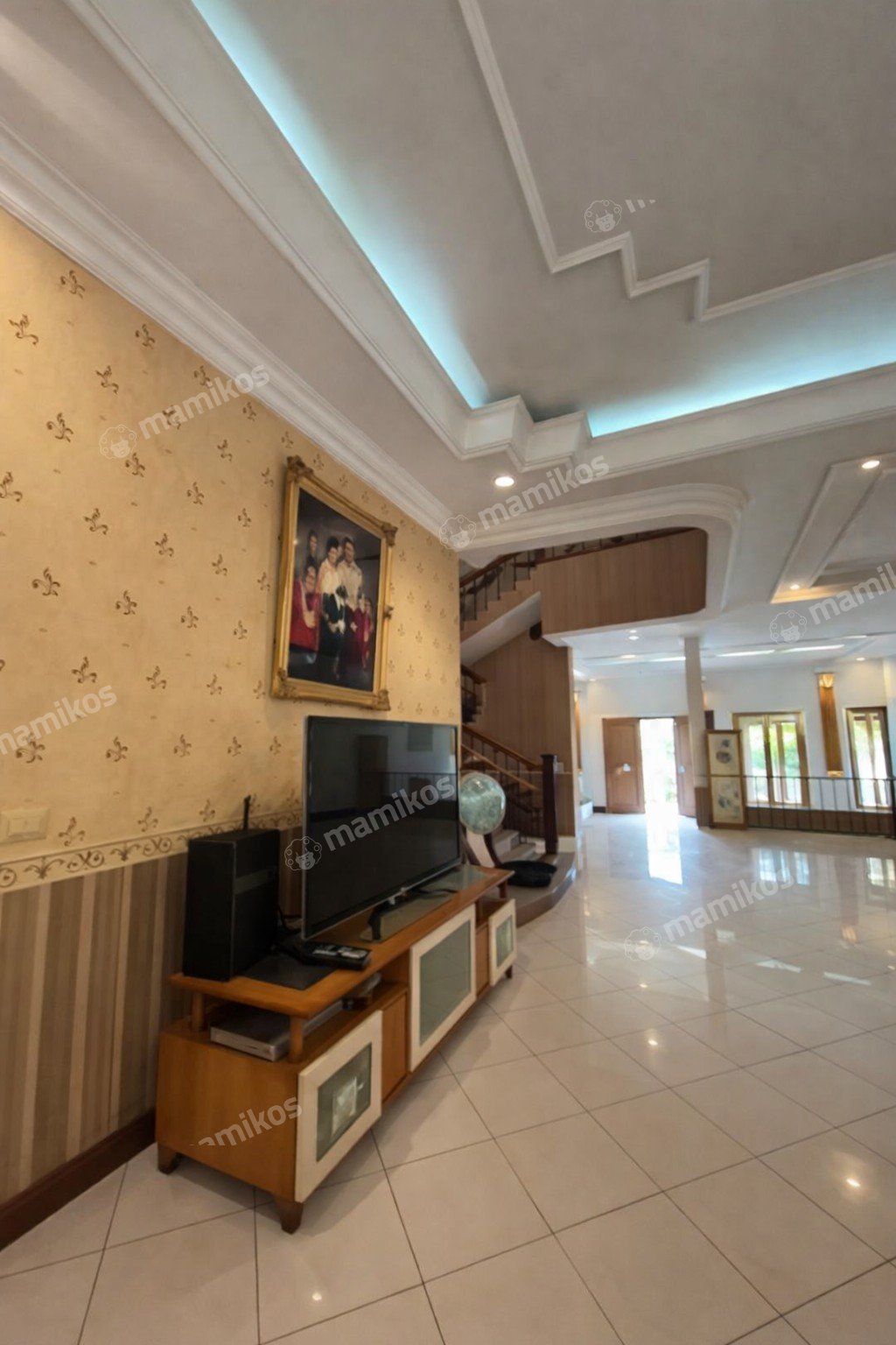 Rumah Sertifikat SHM 4 Kamar Tidur 4 Kamar Mandi Pantai Indah Kapuk Jakarta Utara - Photo 3