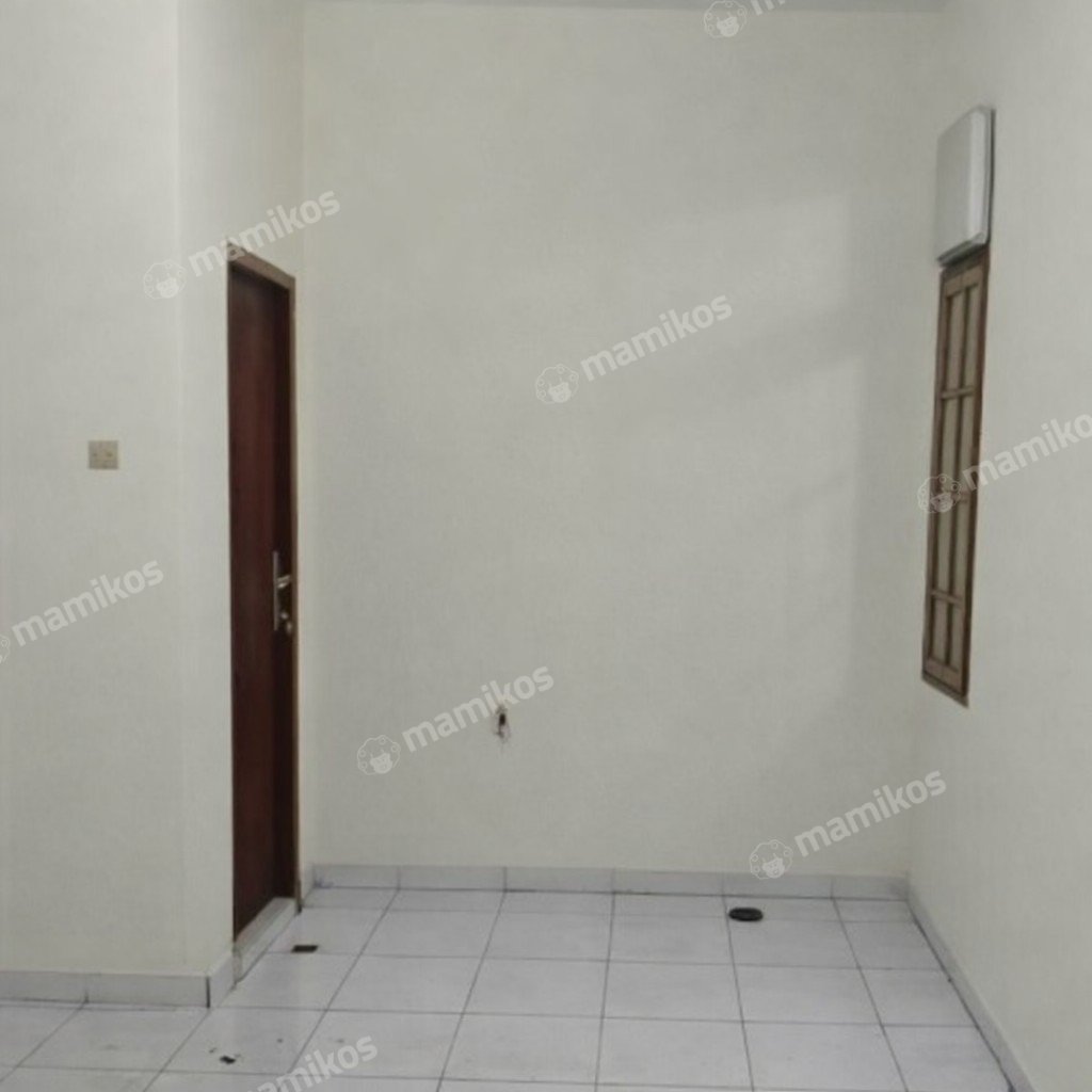 Rumah Sertifikat SHM 2 Kamar Tidur 1 Kamar Mandi Citra Garden Jakarta Barat - Photo 4
